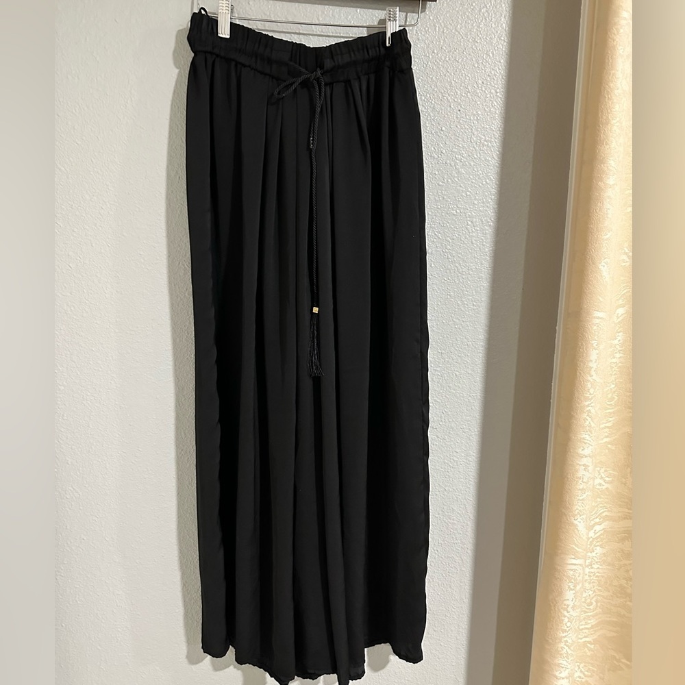 Zara woman’s wide leg  pull up pants perfect condition szM